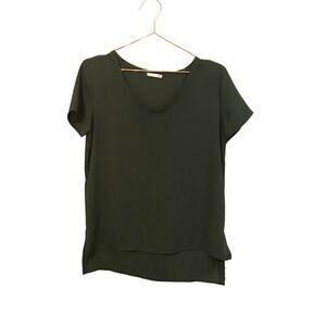 Soprano scoop neck dark green caree blouse size small